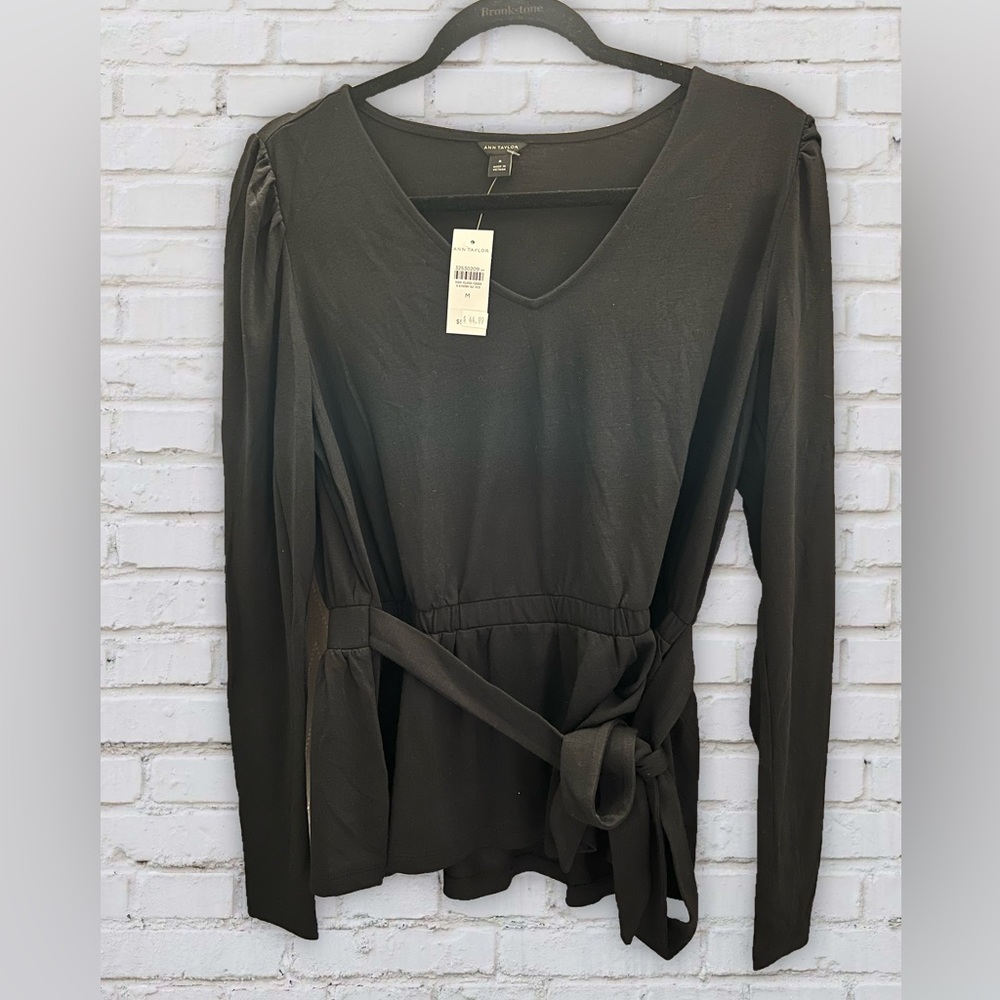 Ann Taylor Medium long sleeve front wrap tee